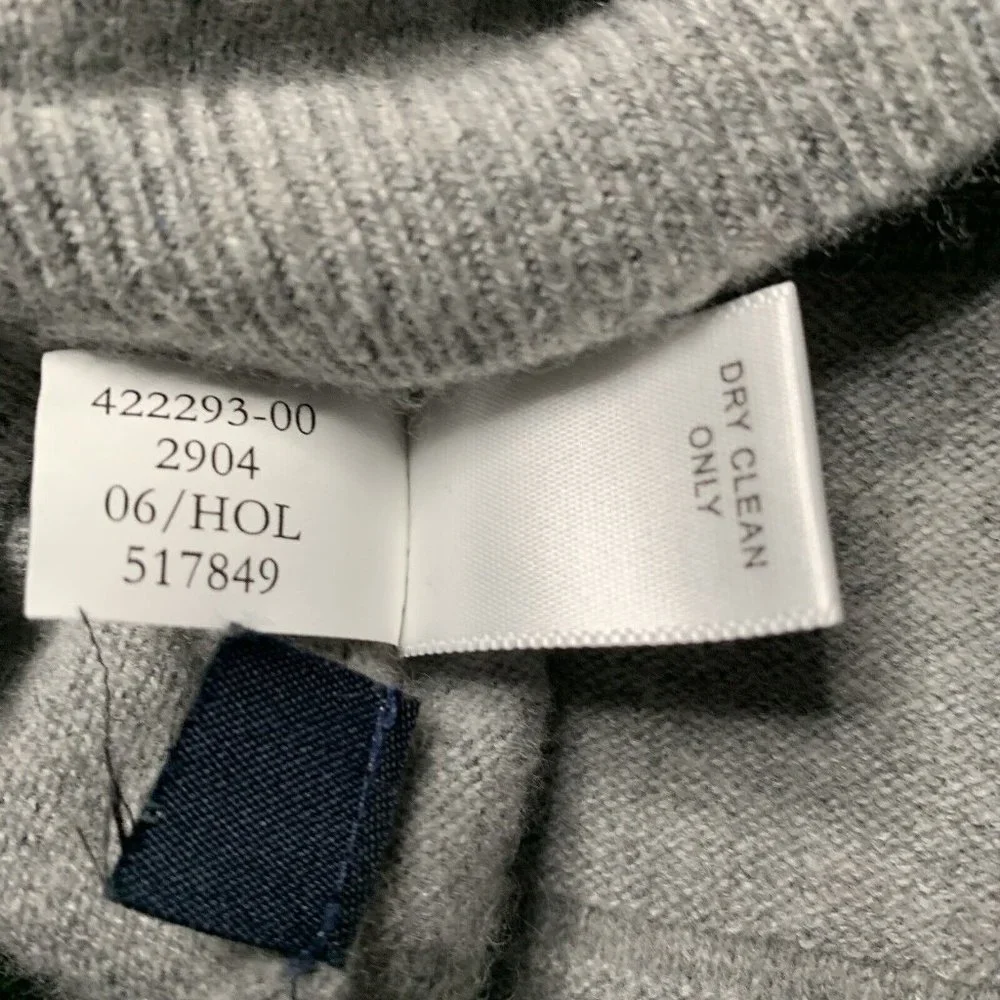 Banana Republic Men's Sweater XL V-Neck Angora Rabbit Cashmere Wool Blend Gray‎